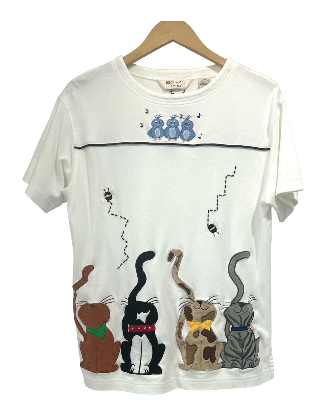 Vintage Bechamel Appliqued Cat and Bird Short Sleeve Round Neck Cotton Top - PM